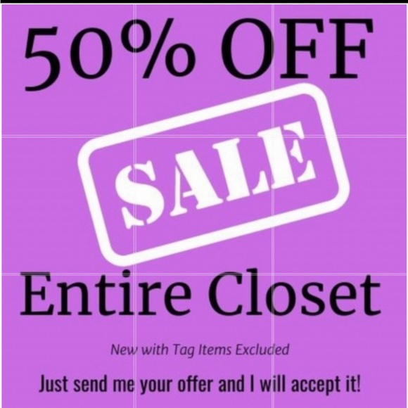 CHICO'S Black Straight Leg Mid Rise Pants 2 - Picture 13 of 13